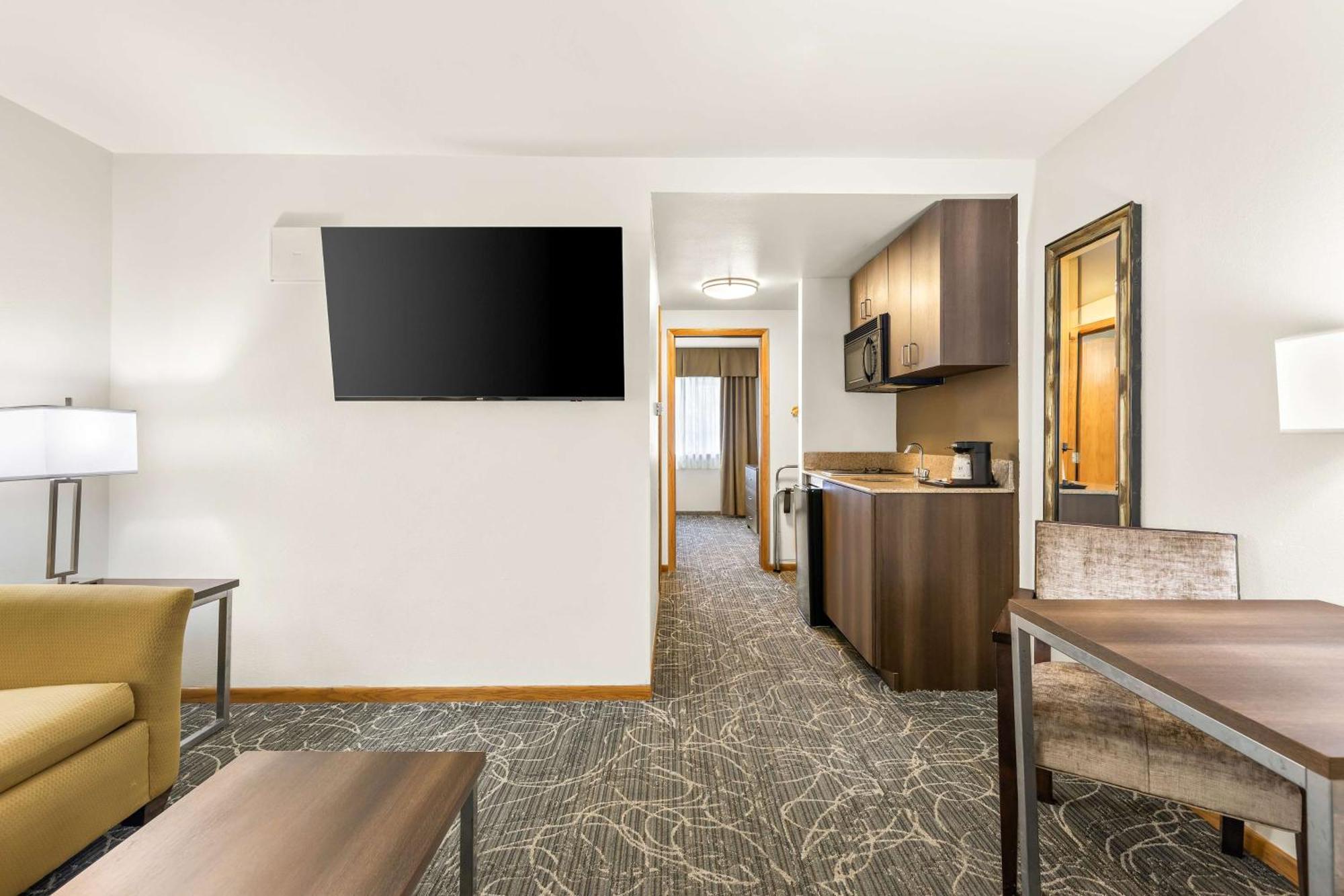 Best Western West Towne Suites Madison Buitenkant foto